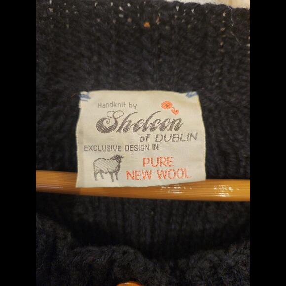 Vintage handknit Sheleen of Dublin new wool cardigan - Picture 2 of 2